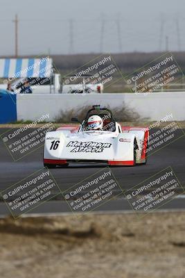 media/Mar-16-2025-CalClub SCCA (Sun) [[e72803ec8c]]/Group 3/Qualifying (Turn 1)/